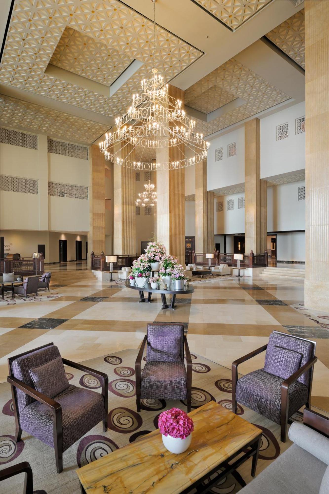 Grand Hyatt Doha Hotel & Villas Экстерьер фото Lobby
