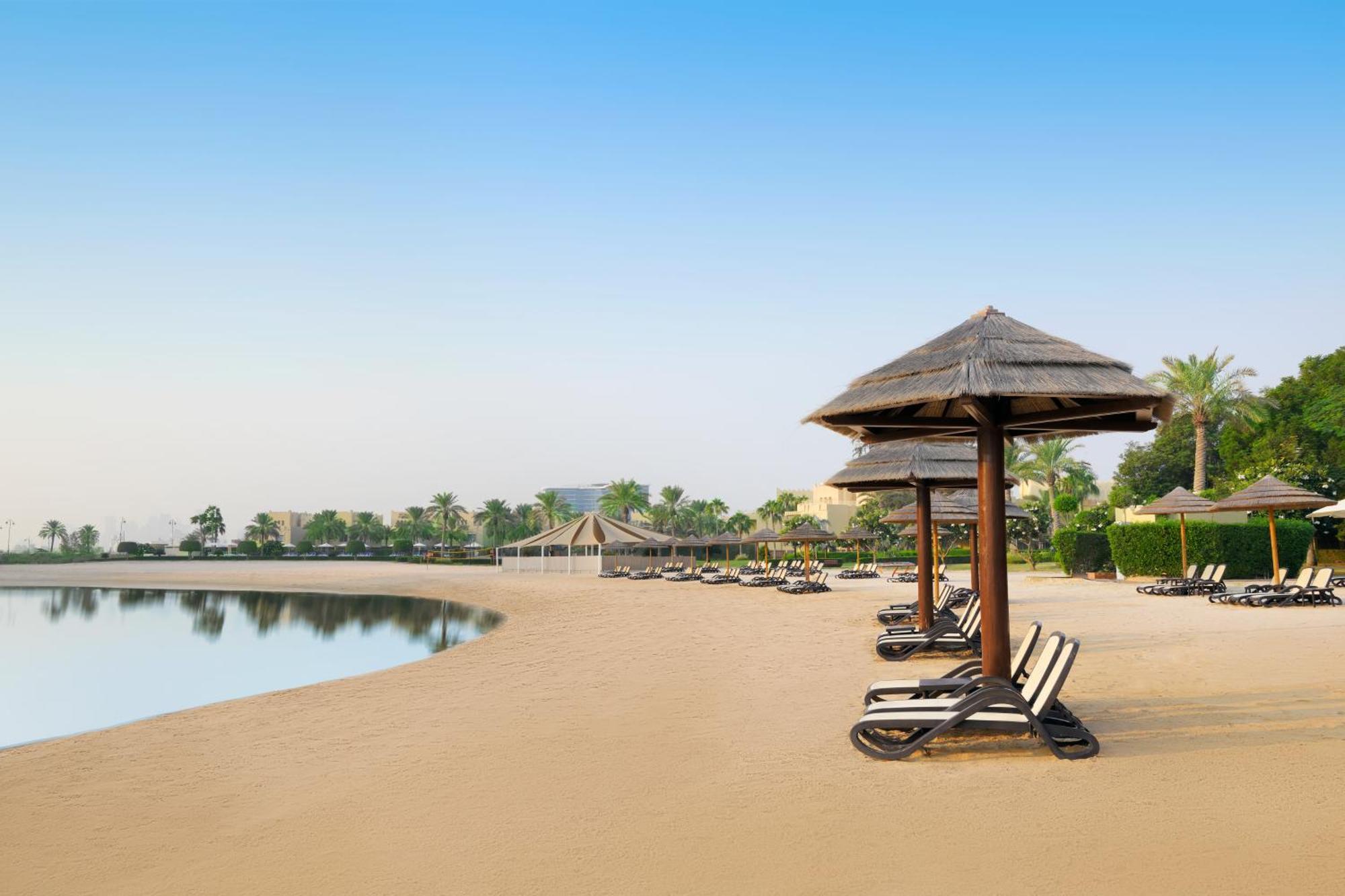 Grand Hyatt Doha Hotel & Villas Экстерьер фото Beach at Jumeirah Creekside