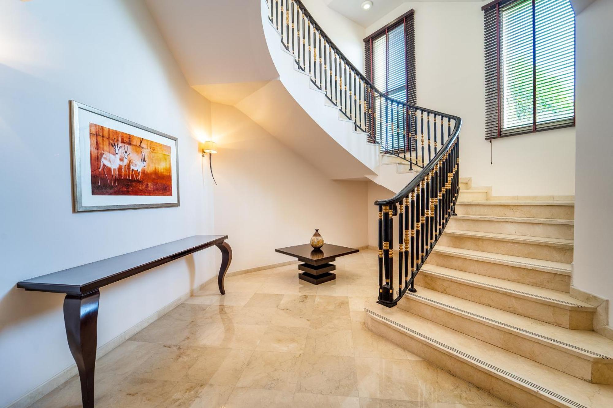 Grand Hyatt Doha Hotel & Villas Номер фото Marble flooring